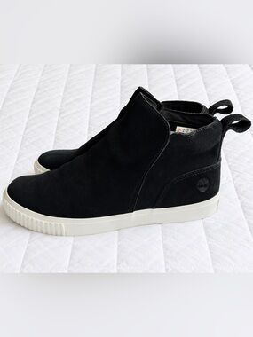 Timberland Skyla Bay Black Suede Pull-On Sneaker Booties Women’s 8